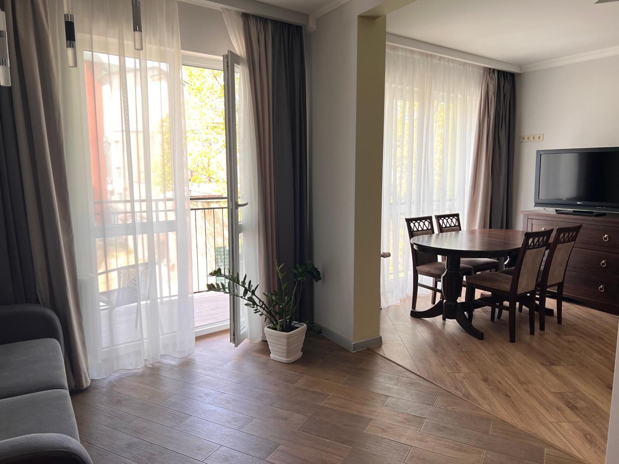 Osapart Comfortable Apartment In A Complex Great Britain Lviv Exterior foto